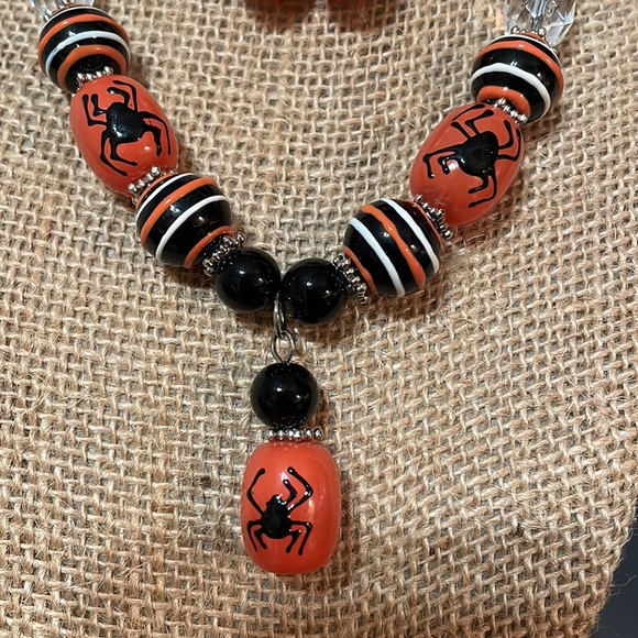 Pier 1 Imports Hand Painted Glass Bead Seasonal Necklace & Earring Set - Picture 6 of 9